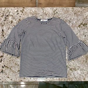 Vineyard Vine black White Stripe Sleeves Top Shirt